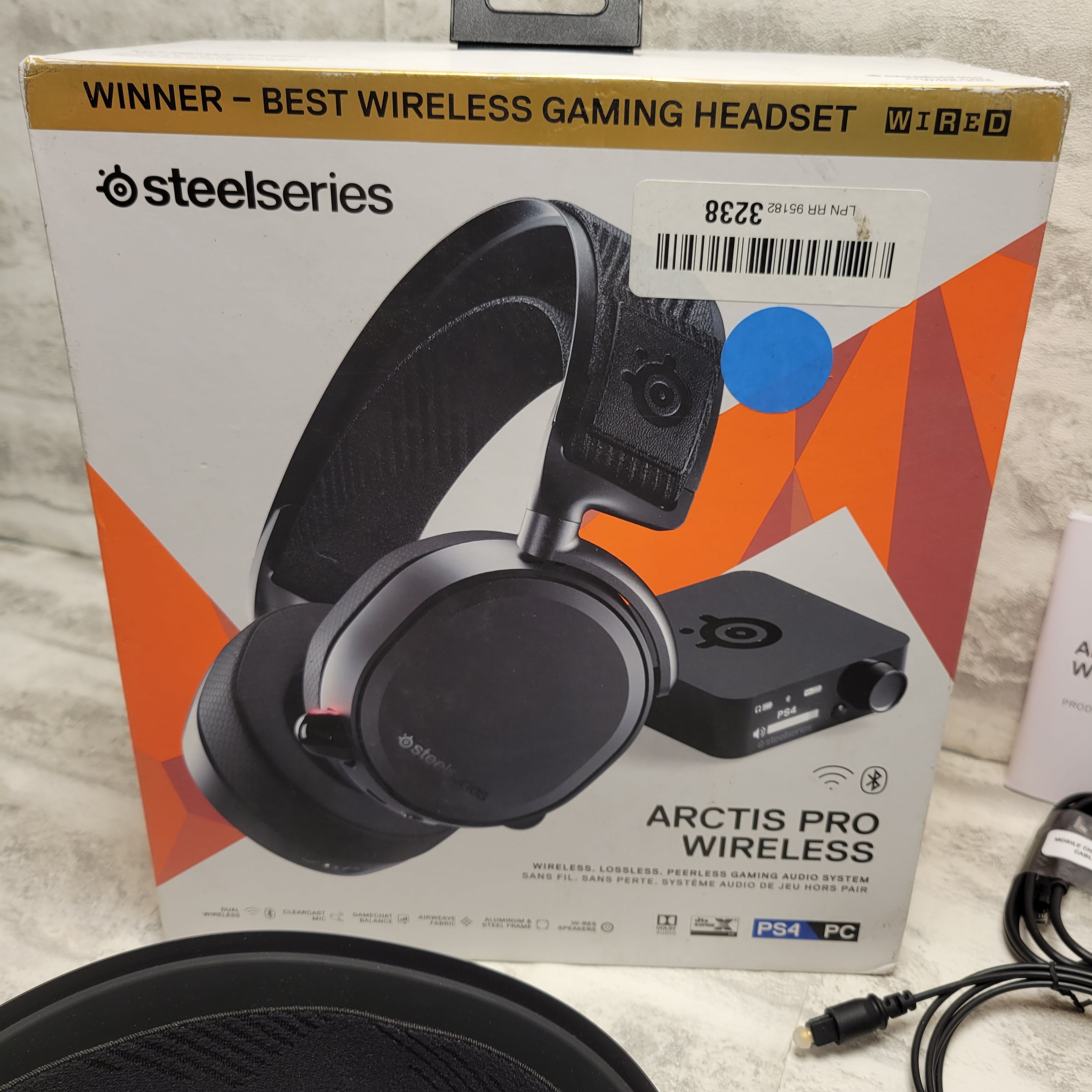 SteelSeries Arctis Pro Wireless Gaming Headset - Wireless + Bluetooth Black (7881457893614)